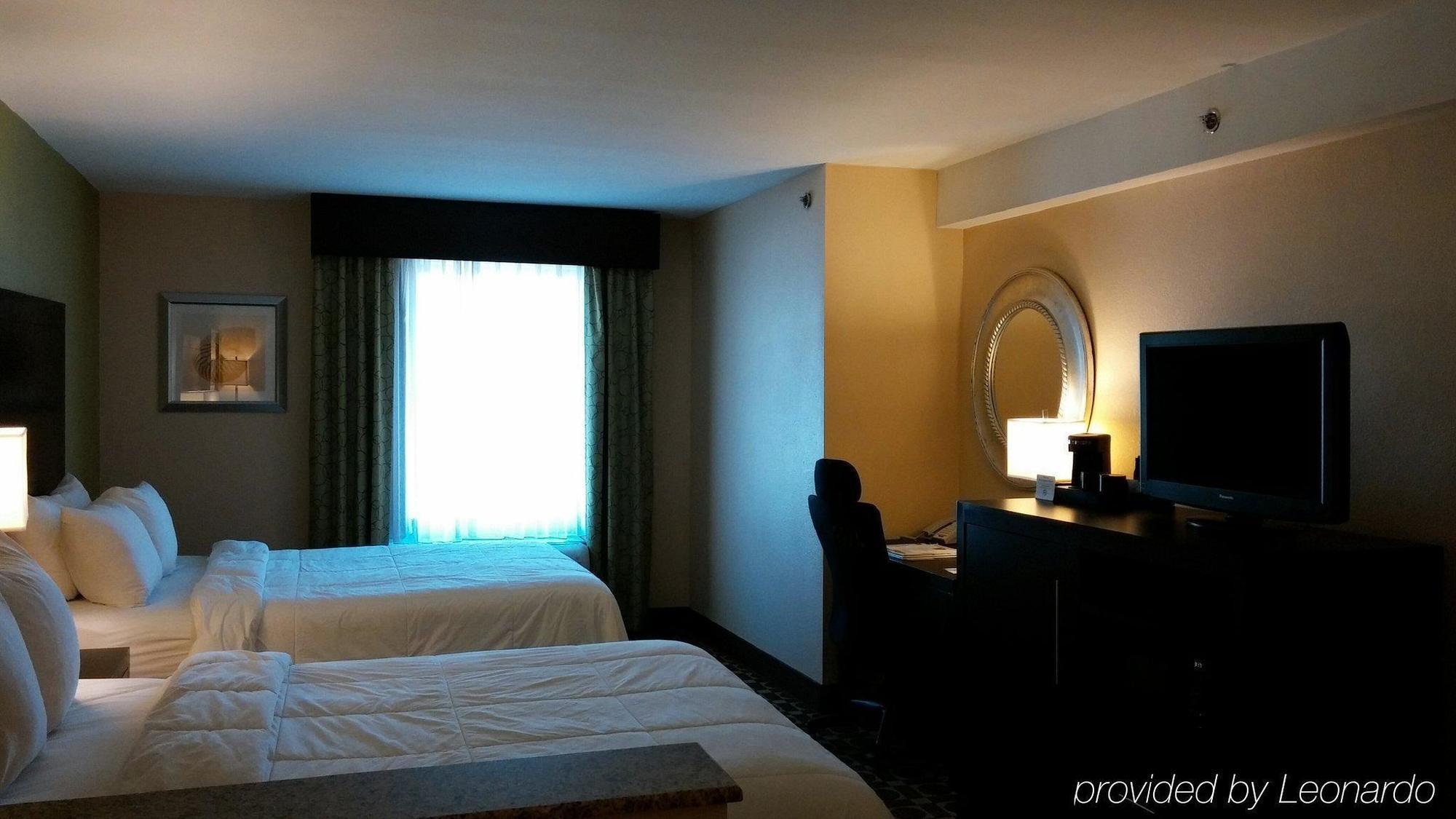 โอเชียน รีฟ สวีท Hotel เวอร์จิเนียบีช ภายนอก รูปภาพ